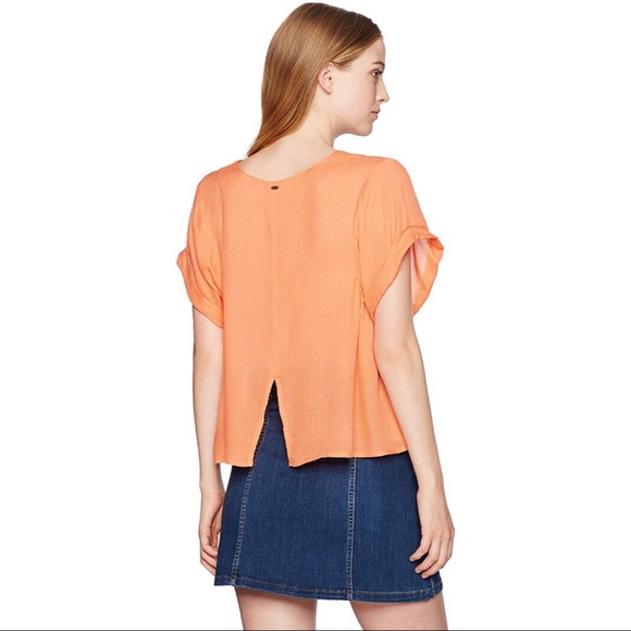 O'Neill Junior's Ariya Flyaway Back Top - Picture 2 of 3